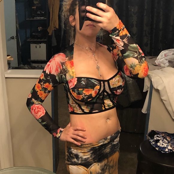 SOLD OUT Floral Mesh Bustier Crop Top - Picture 12 of 16